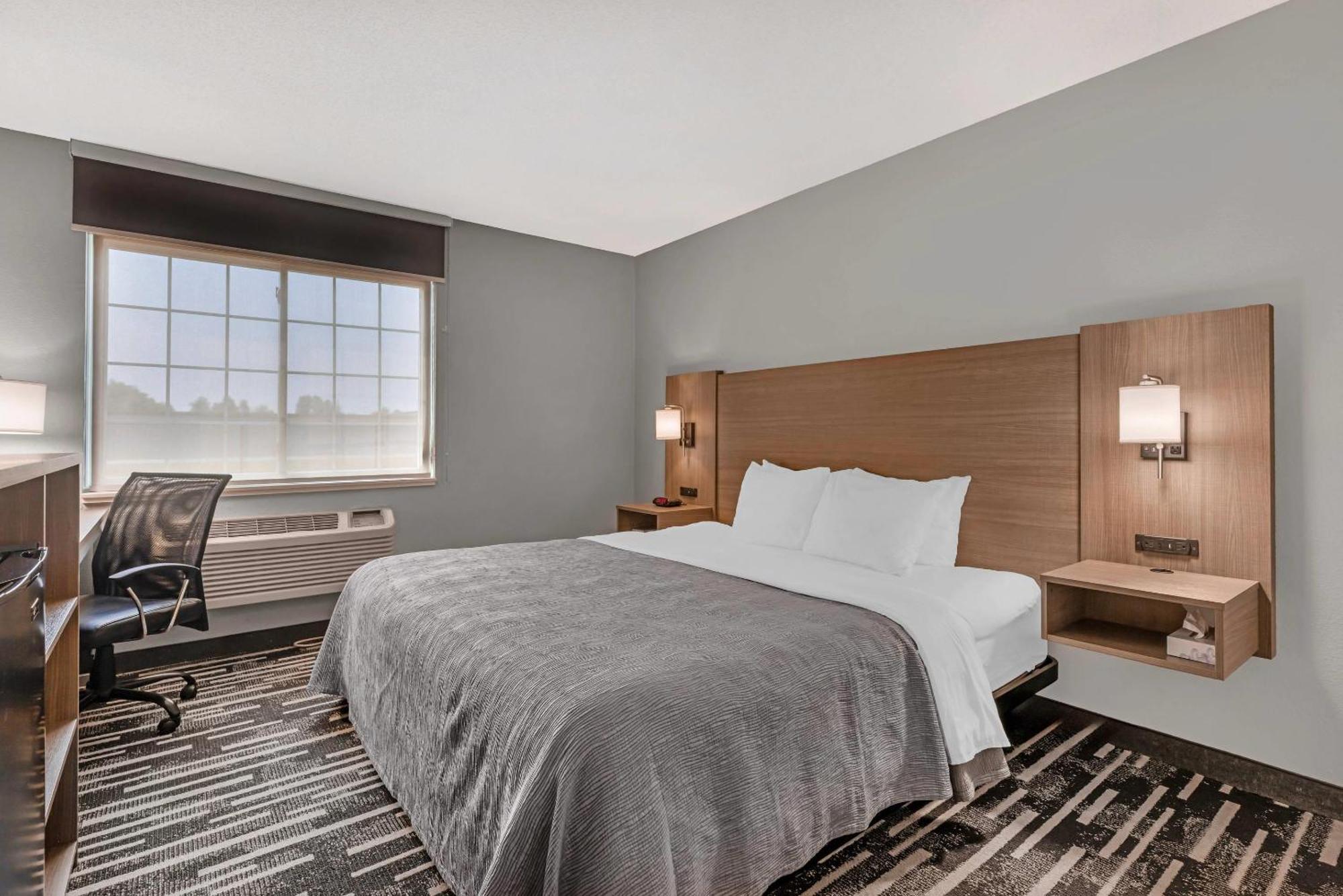 Quality Near Indiana Dunes National Park I-94 Inn