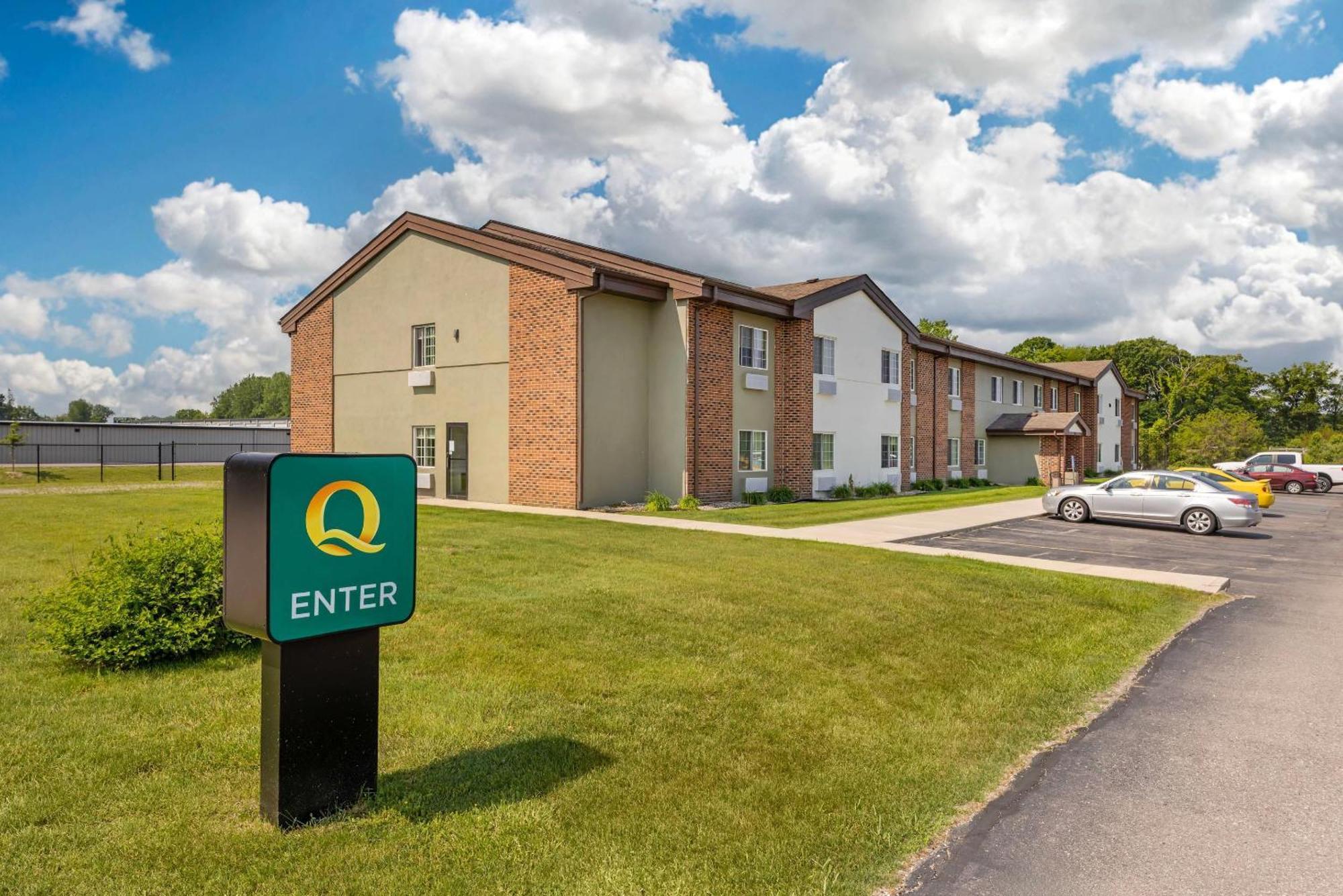 Quality Near Indiana Dunes National Park I-94 Inn Chesterton