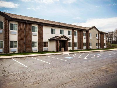 Inn Quality Near Indiana Dunes National Park I-94