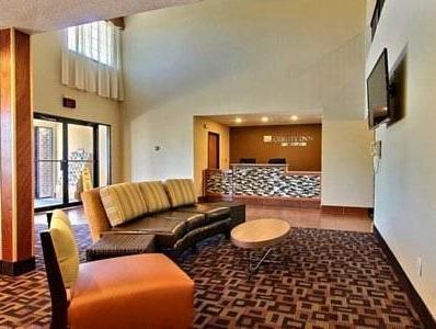 Inn Quality Near Indiana Dunes National Park I-94 2*