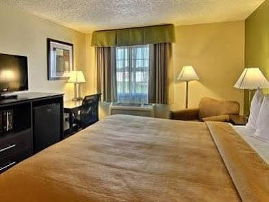 Quality Near Indiana Dunes National Park I-94